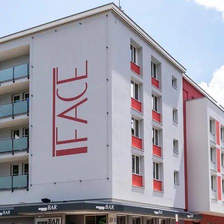 Apartament Face 3*